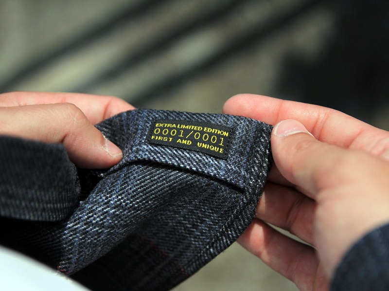 意大利羊毛面料制造商reda收购同行毛纺厂comero100股权