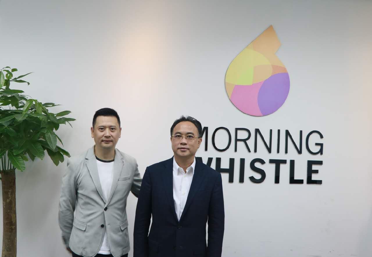 柬埔寨首富陈丰明勋爵携优质项目造访晨哨